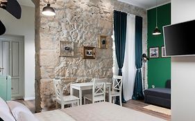 Photel Apartments
